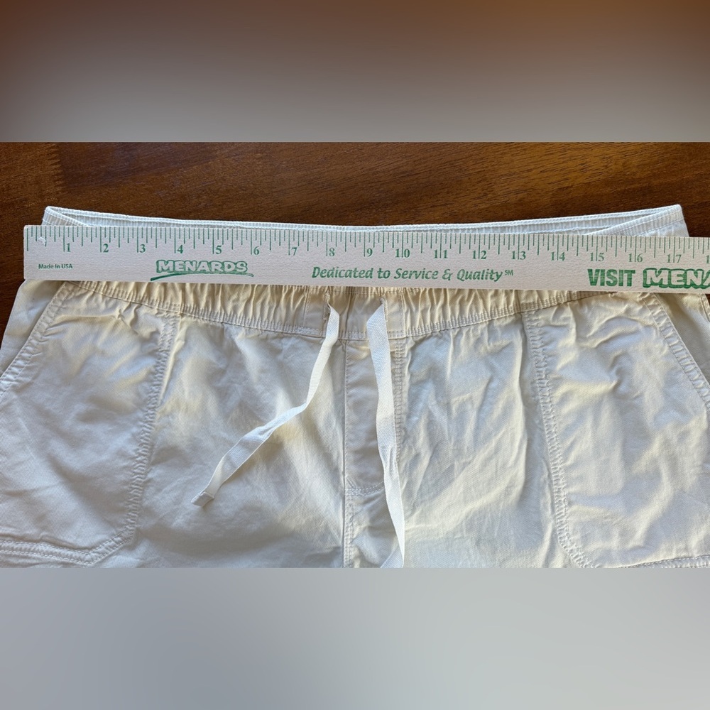 The North Face Motion Pull on Short Vintage White Women's Large NWT - Picture 3 of 8